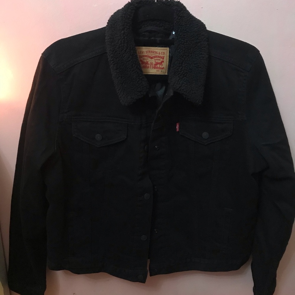 Levi’s Sherpa Trucker black denim Jacket